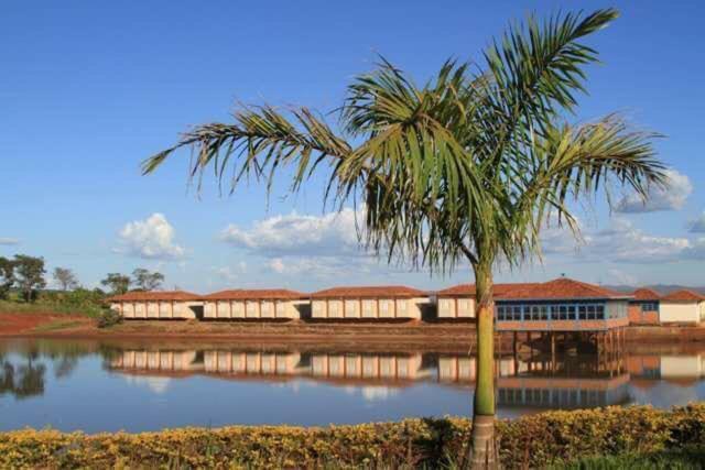 Hotel Fazenda Pousada Da Serra Goianesia Exterior photo